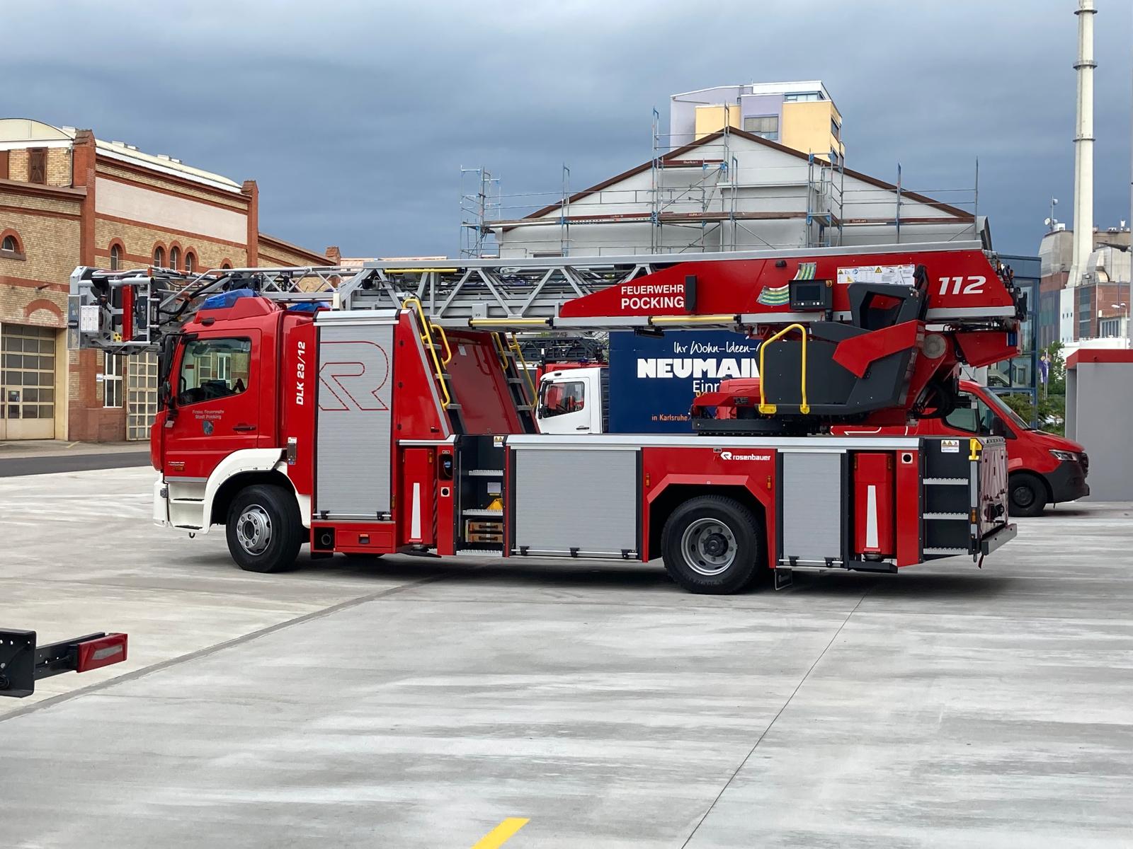 64d66e3d 0e06 46d8 9fbd a3f76e28f83c